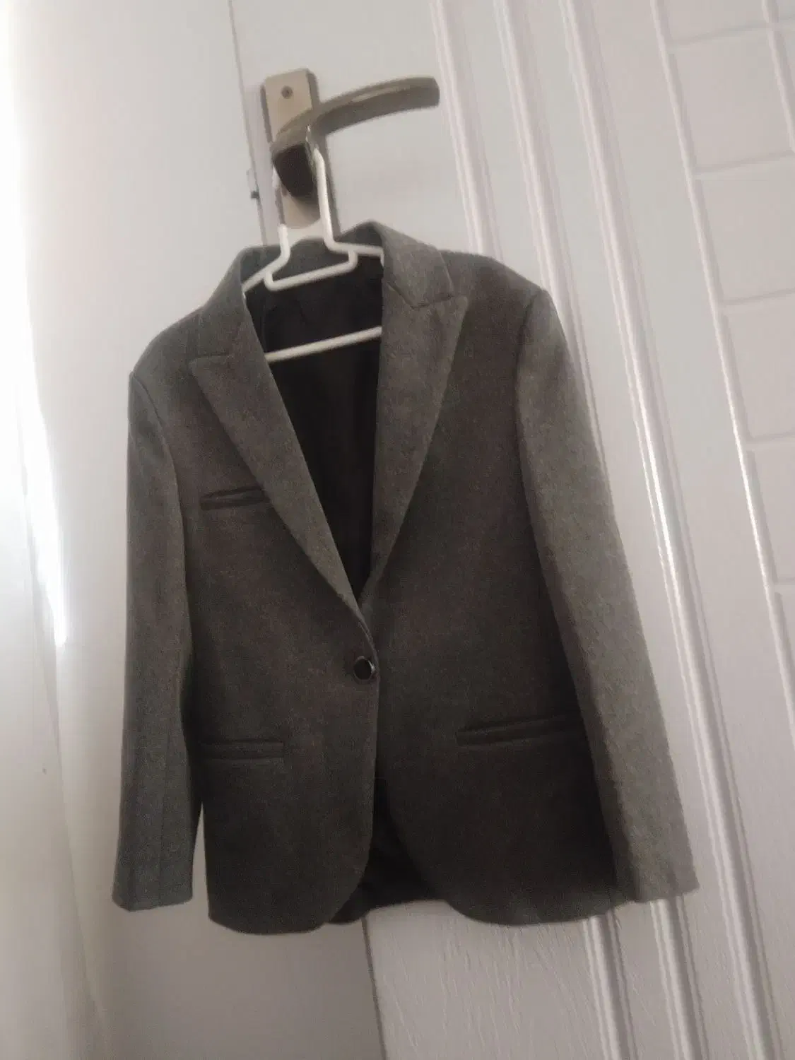 لباس|لباس|زاویه, |دیوار