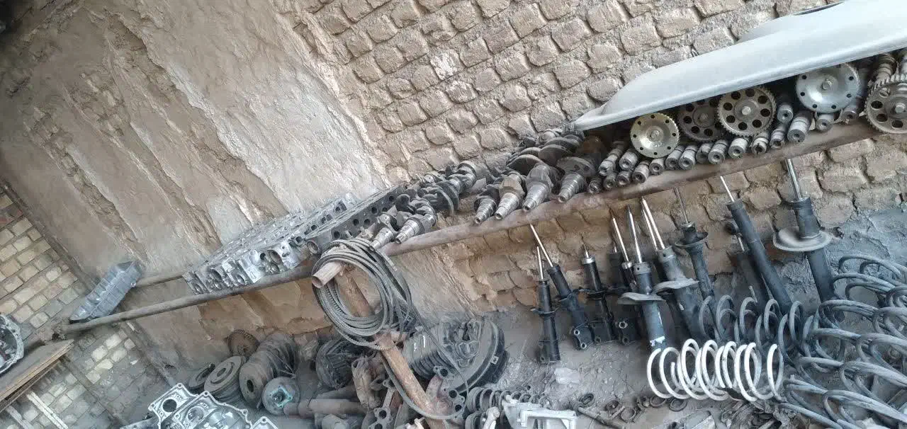 استوک آرش|قطعات یدکی و لوازم جانبی|قم, نیروگاه|دیوار