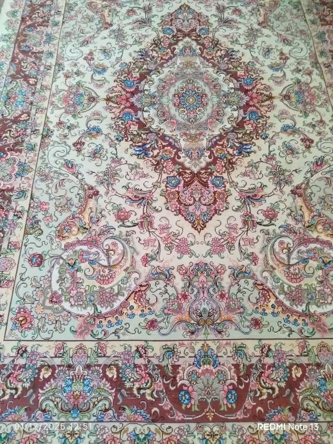 فرش|فرش|عجب شیر, |دیوار