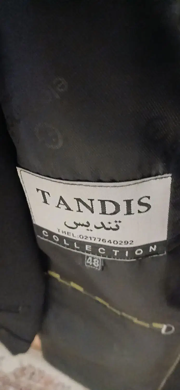 کت و شلوار مجلسی|لباس|رودهن, |دیوار