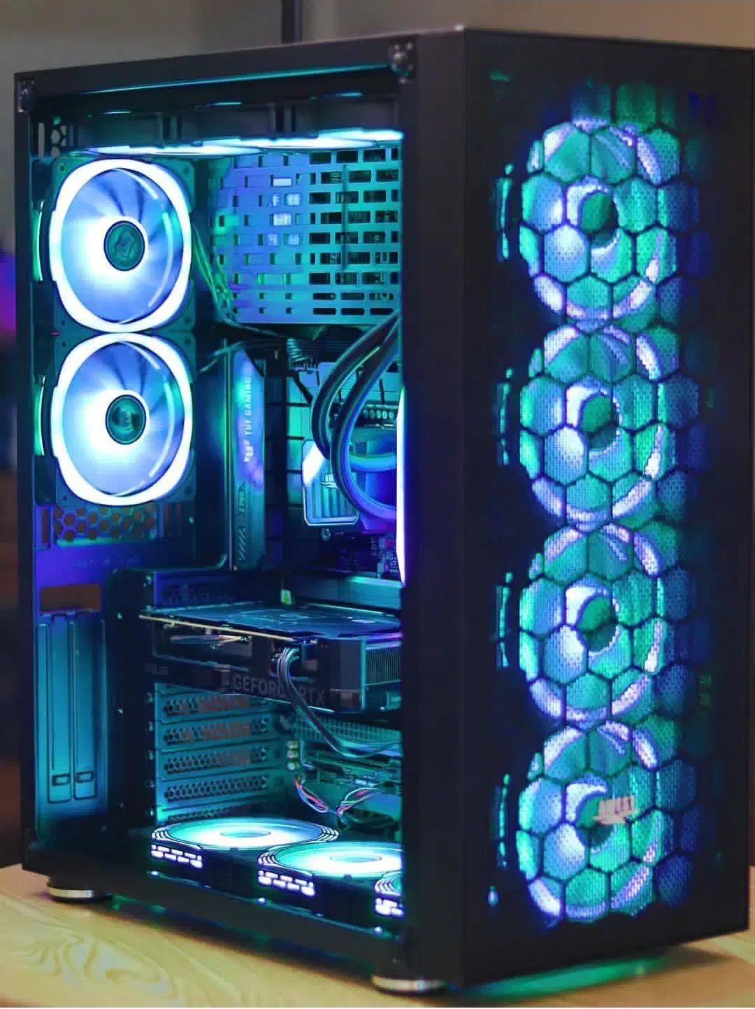 کامپیوتر گیمینگ حرفه‌ای  RTX 5060TI|رایانه رومیزی|سیرجان, |دیوار