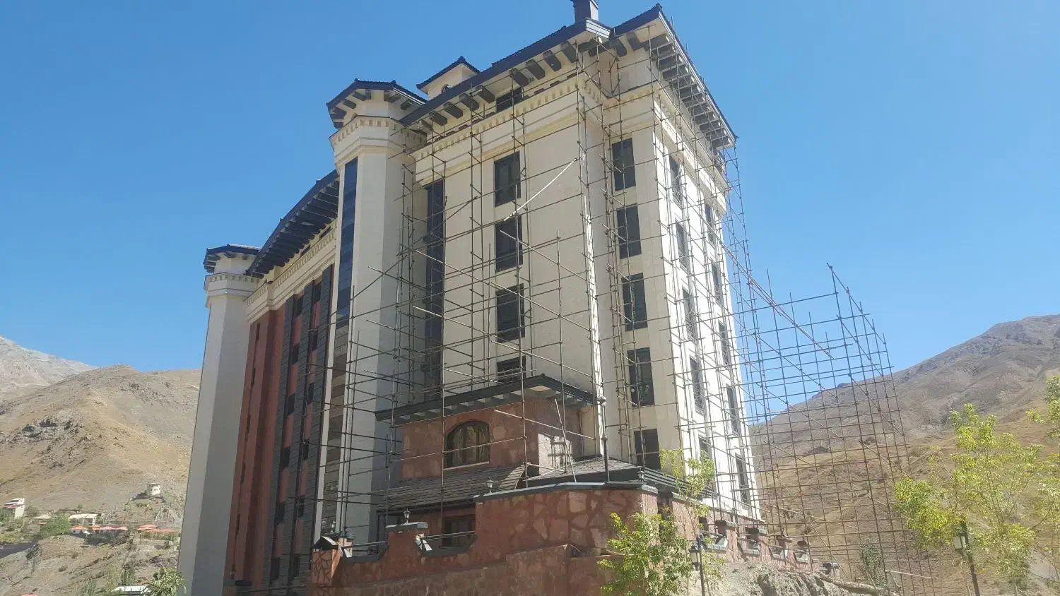 اجاره و نصب داربست|خدمات پیشه و مهارت|شمشک, |دیوار