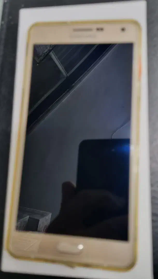 گوشی موبایل a7|موبایل|تهران, علم و صنعت|دیوار