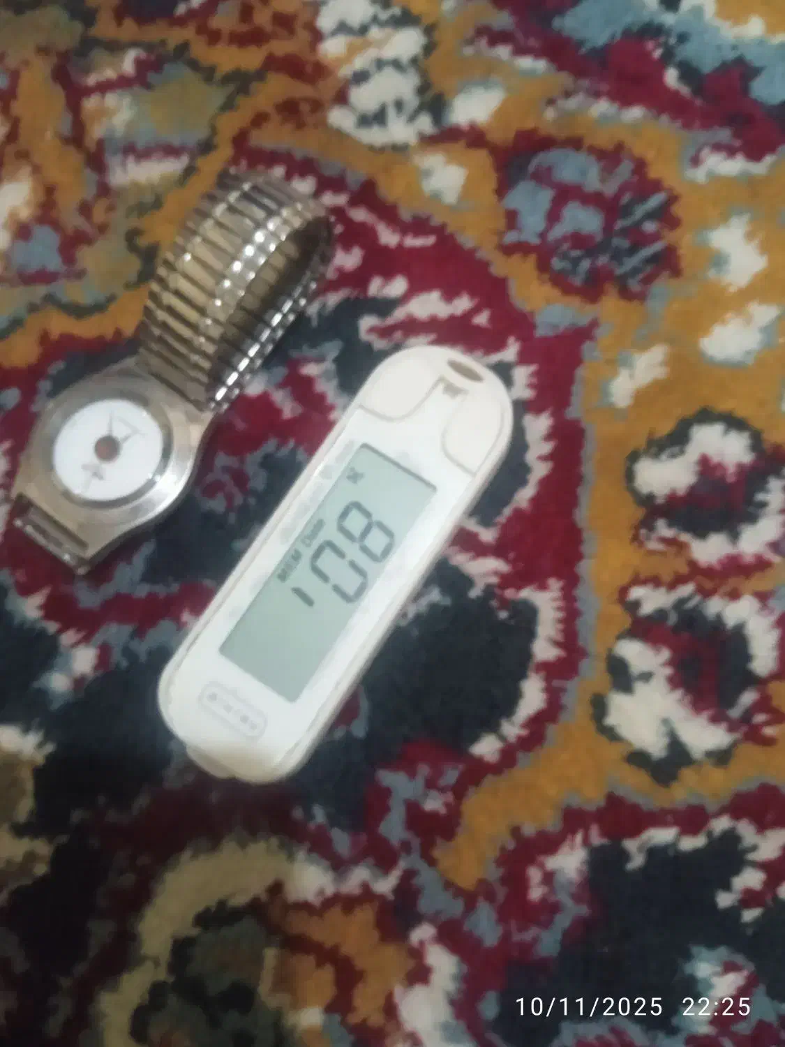 ساعت مچی دمپایی دستبافت تست قندخون|ساعت|خرمآباد, |دیوار