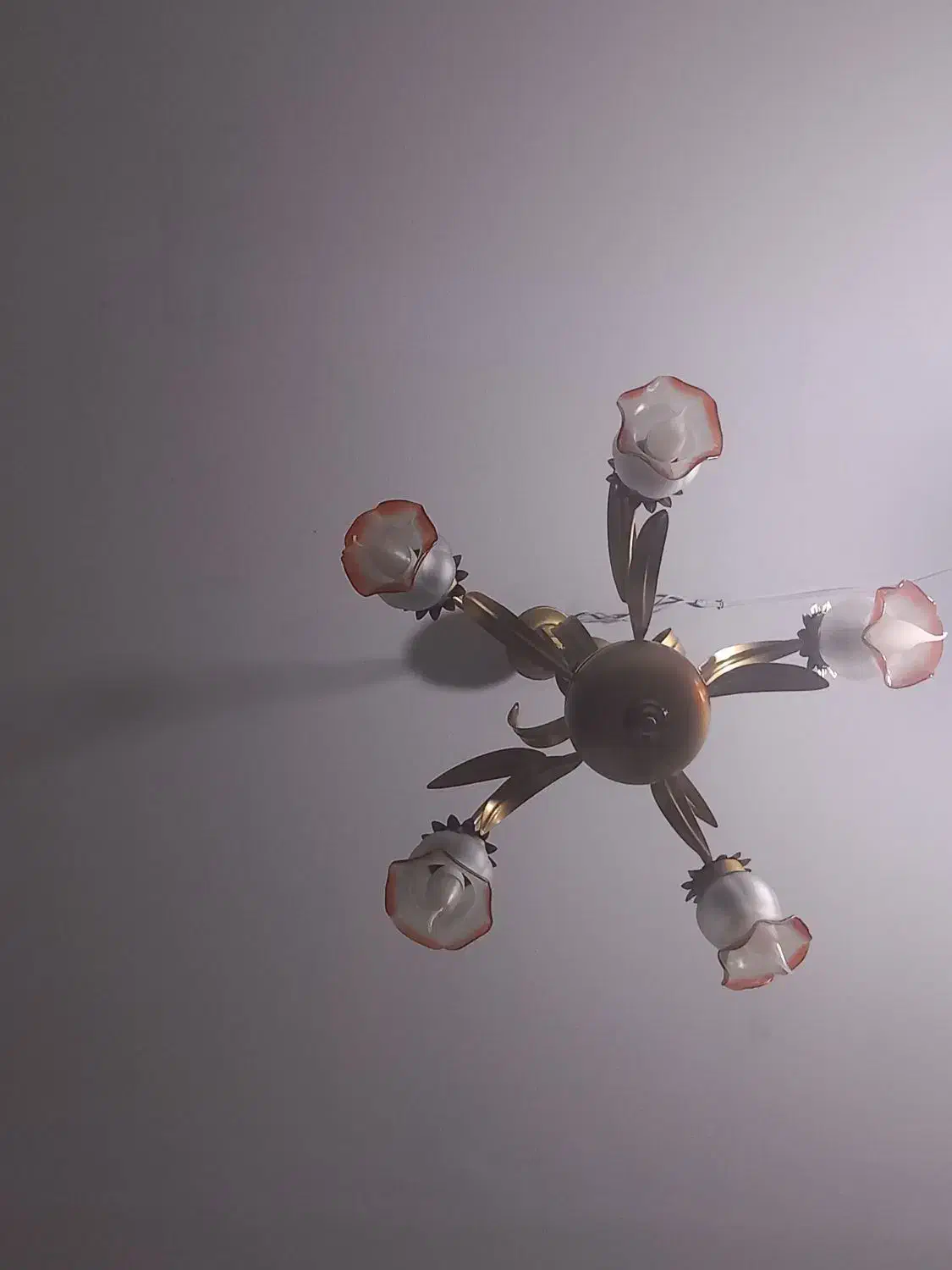 لوستر سالمو تمیز طلایی|لوستر و چراغ آویز|آبیک, |دیوار