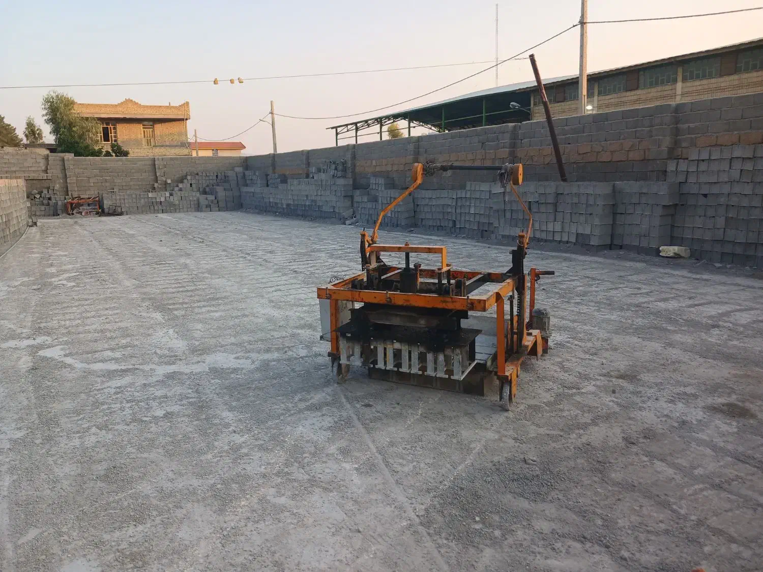 کارگاه بلوک زنی ومصالح ساختمانی|اجارهٔ دفتر صنعتی، کشاورزی، تجاری|شیراز, بید زرد|دیوار