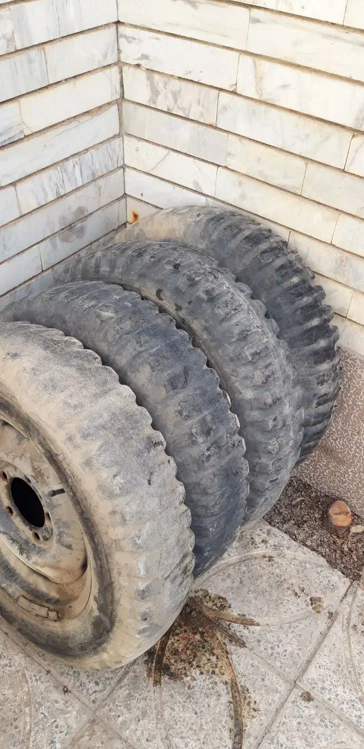 رینگ و لاستیک جیپ|قطعات یدکی و لوازم جانبی|گلپایگان, |دیوار