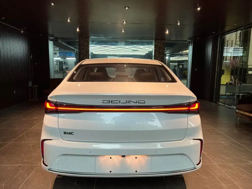 بیجینگ U5 سفید صفر 1404|خودرو سواری و وانت|تهران, مهران (سیدخندان)|دیوار