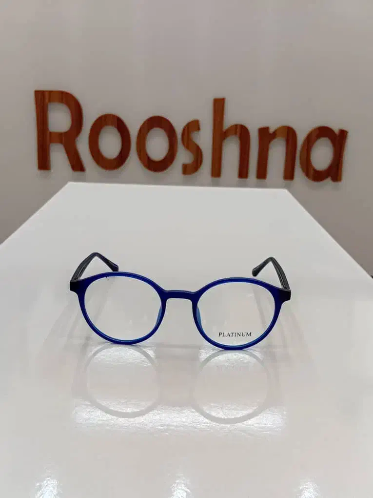 فروشنده عینک در مطب بینایی سنجی|استخدام بازاریابی و فروش|پرند, فاز ۳|دیوار