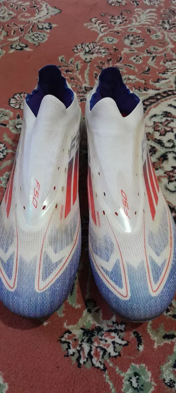 football|کیف، کفش، کمربند|شاهینشهر, شهرک گلدیس|دیوار