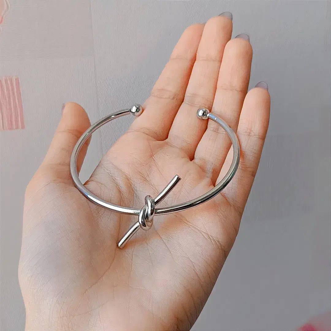 دستبند بنگل گره نقره ای فری سایز|بدلیجات|سنندج, |دیوار