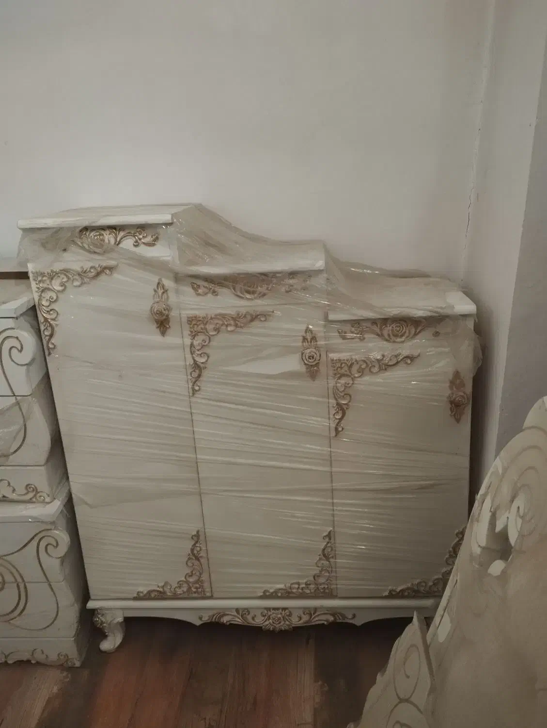 تخت خواب دونفره برای جهیزیه قیمت توافقی|تخت و سرویس خواب|اسلام‌شهر, شهرک محمدیه|دیوار