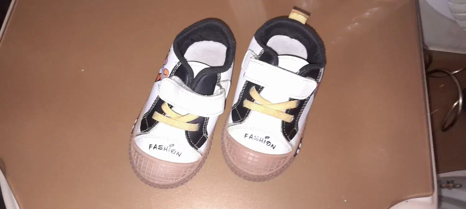 کفش بچگانه|کفش و لباس بچه|ورامین, ورامین|دیوار