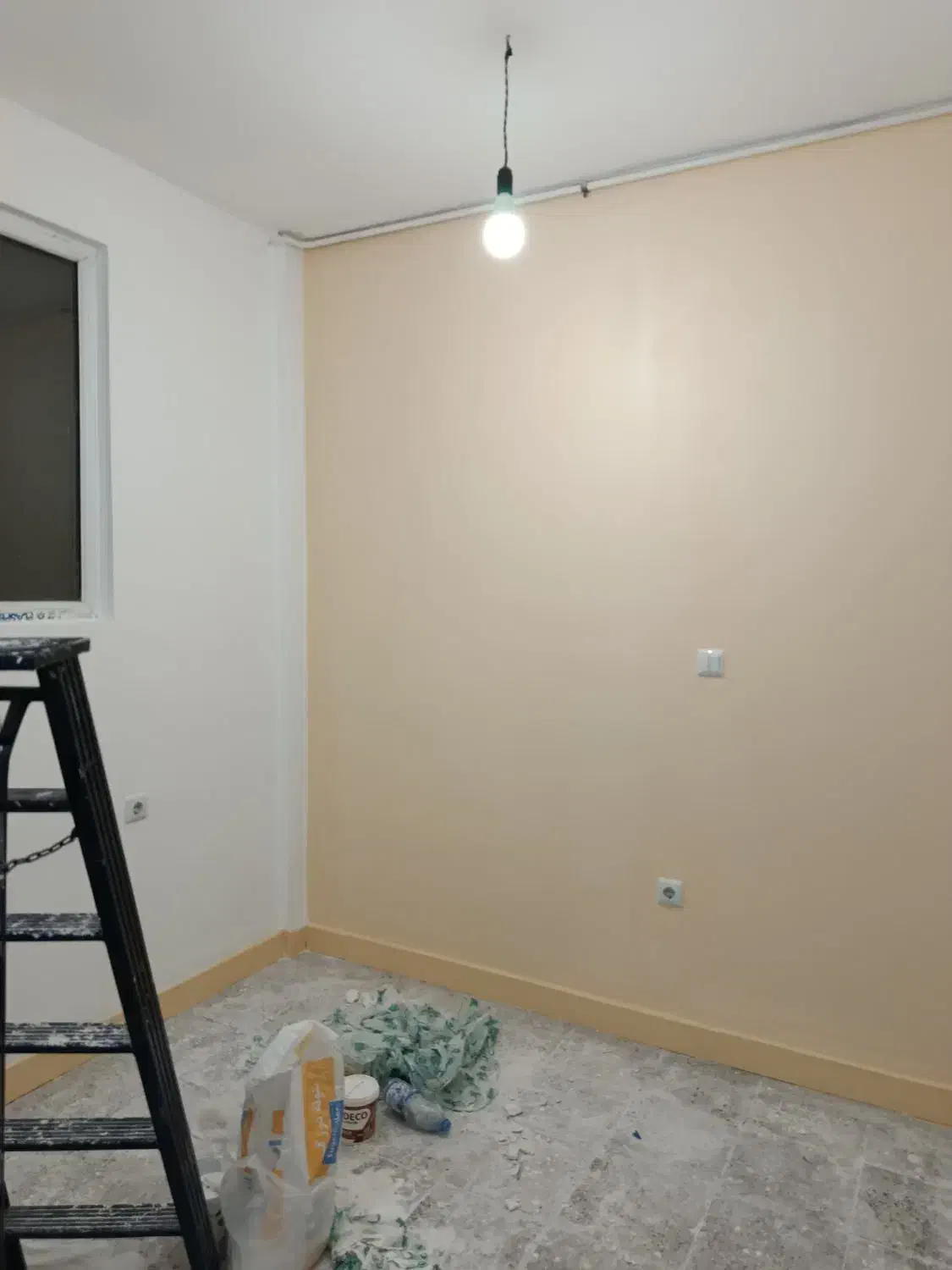 رنگ امیزی نقاشی ساختمان|خدمات پیشه و مهارت|بندر گناوه, |دیوار