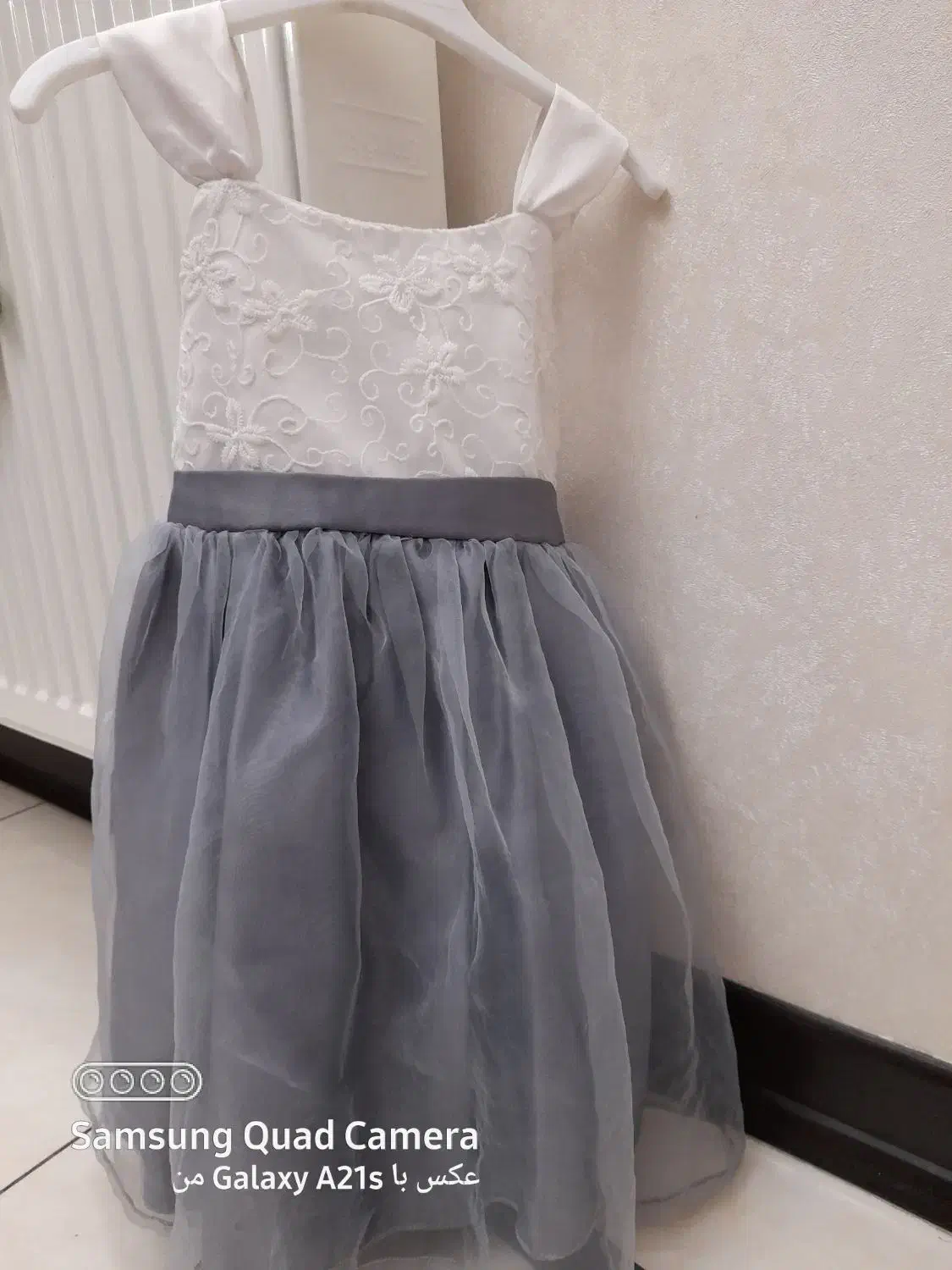 لباس و کفش مجلسی بچگانه|کفش و لباس بچه|کرج, اتحاد|دیوار