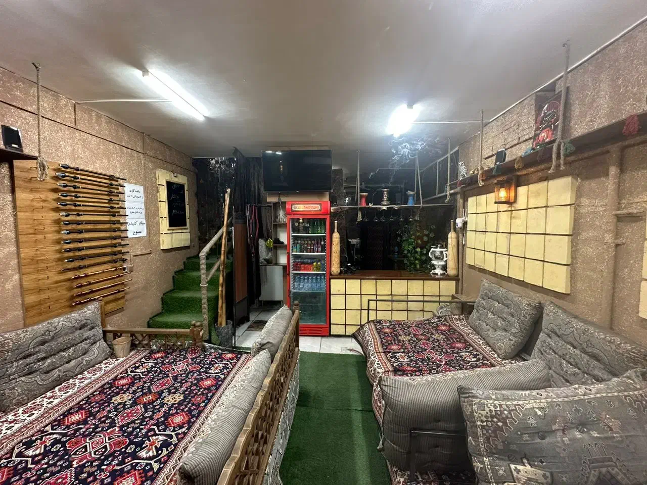 صبحانه خوری بازار موقعیت عالی|کافیشاپ و رستوران|سیرجان, |دیوار