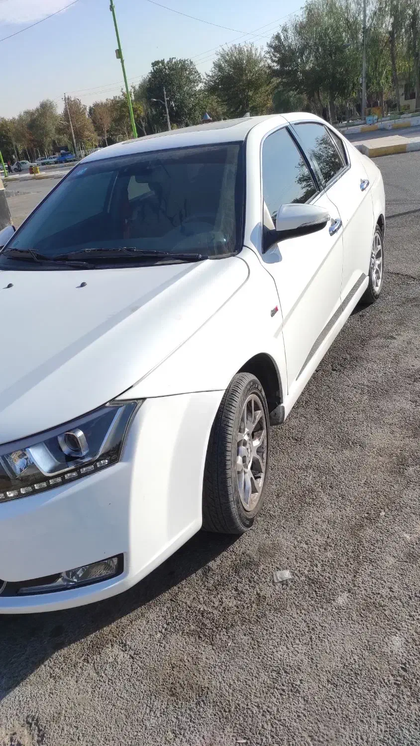 دنا پلاس توربو شارژ|خودرو سواری و وانت|لنجان, |دیوار