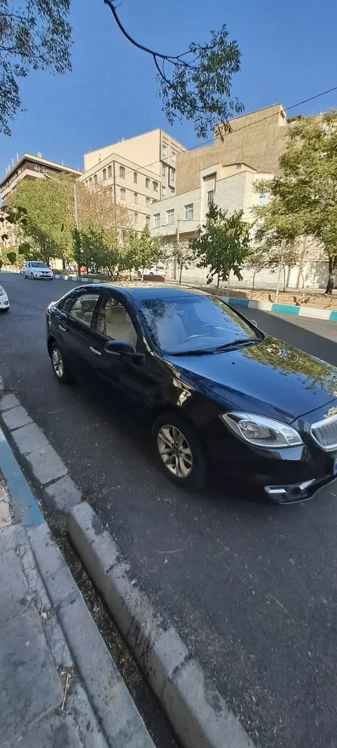 برلیانس مدل ۹۵ ، H330 اتوماتیک،  بسیار نو|خودرو سواری و وانت|تهران, درکه|دیوار