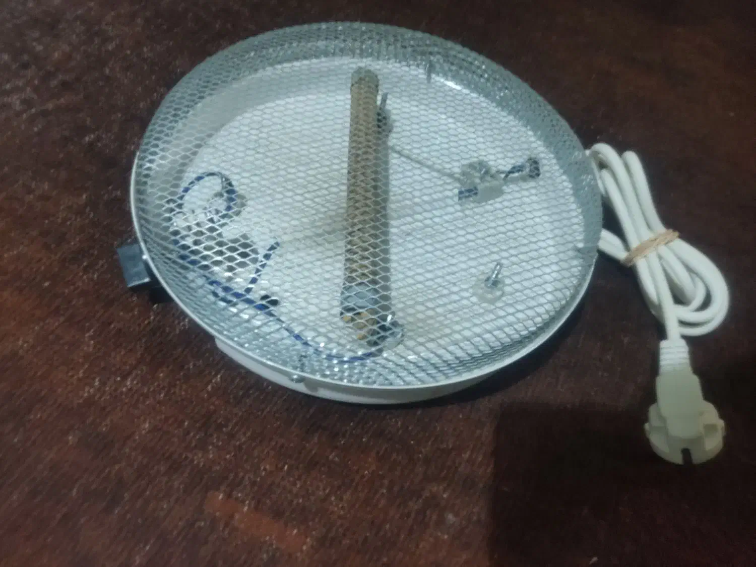 سشوار سنگین جانسون.کرسی برقی.گوشی تلفن.|آرایشی، بهداشتی، درمانی|ارومیه, |دیوار