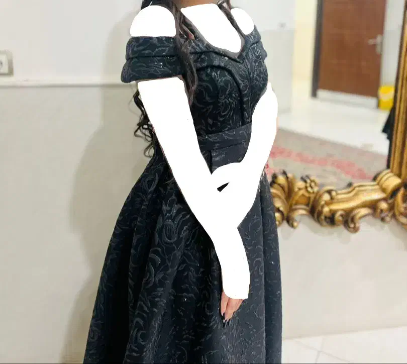 لباس مجلسی|لباس|کشکوئیه, |دیوار