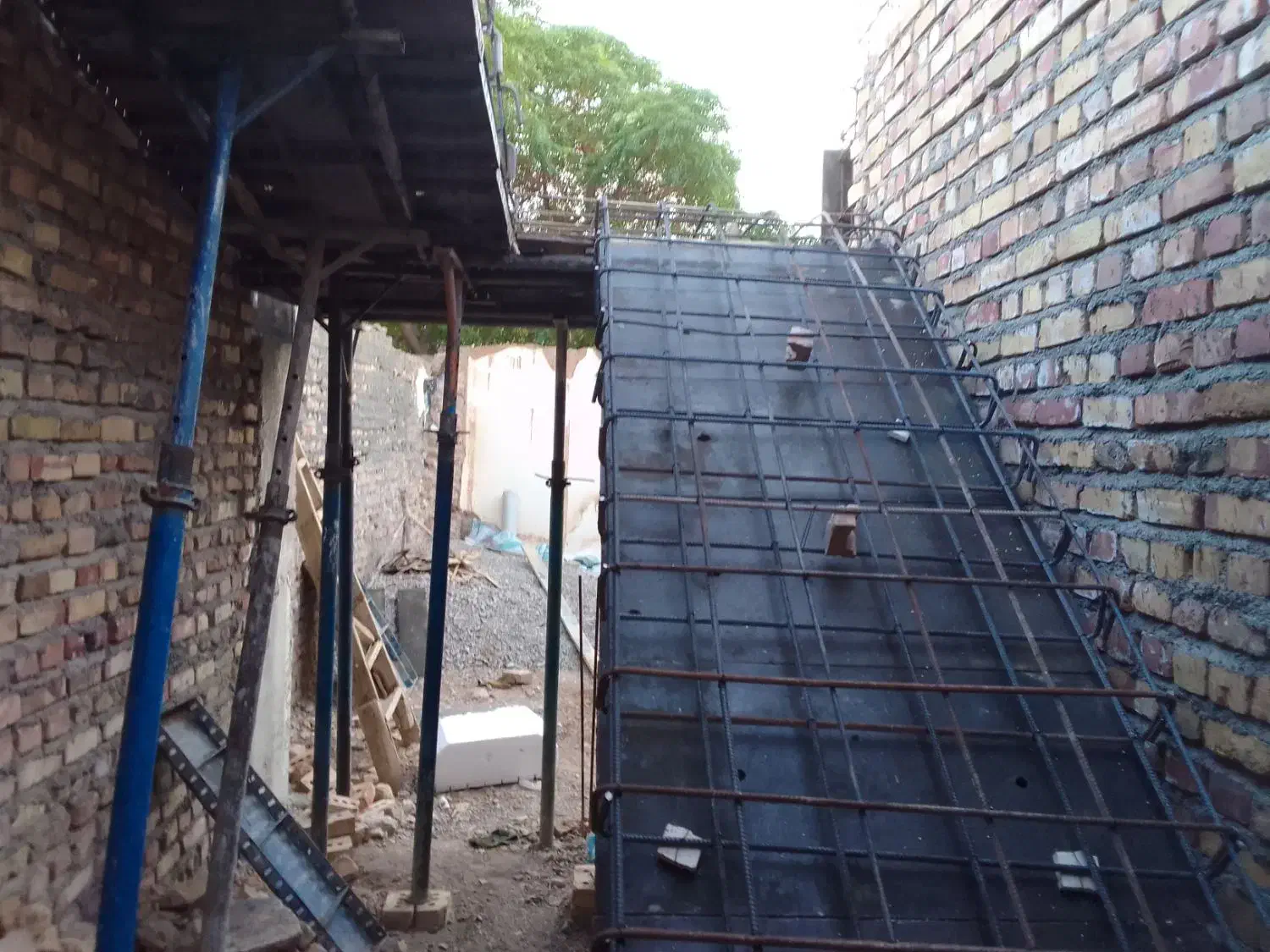 گروه الماتوربندقالببندی بهراویان|مصالح و تجهیزات ساختمان|تربت جام, جامرود|دیوار