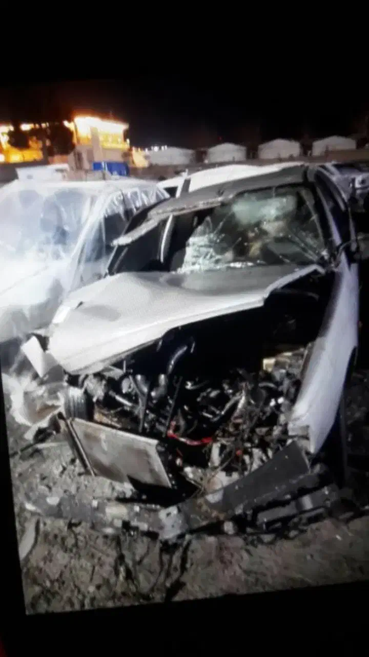 پژو۴۰۵ مدل ۸۳|خودرو سواری و وانت|بروجرد, |دیوار