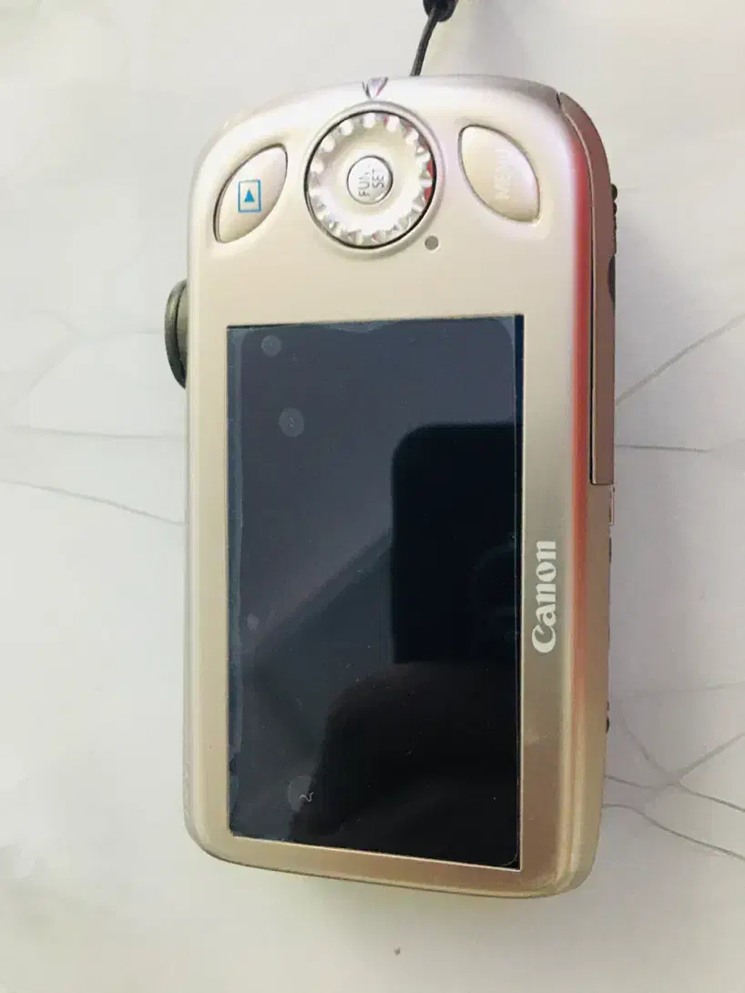 دوربین عکاسی و فیلم برداری کنون اصل|دوربین عکاسی و فیلم‌برداری|کرمان, |دیوار