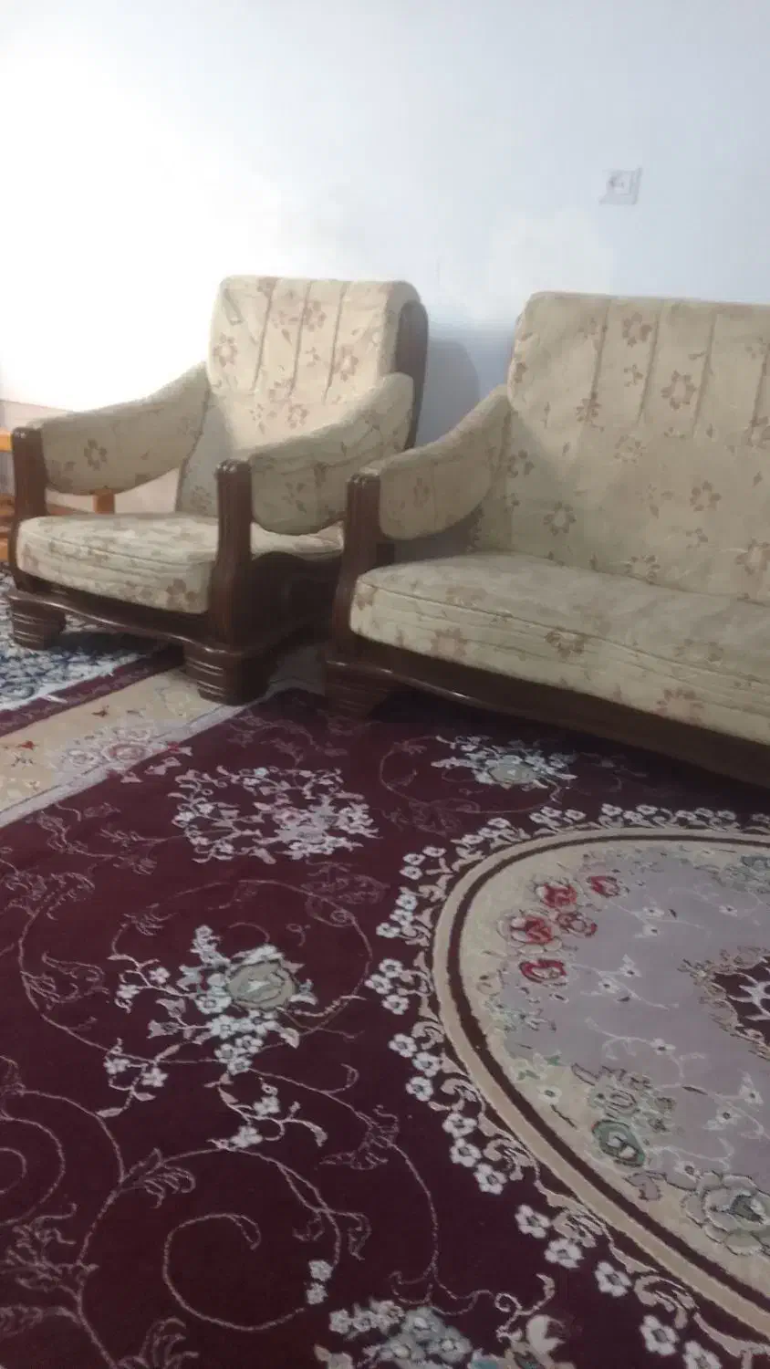 مبل راحتی چوب نراد|مبلمان خانگی و میز عسلی|رشت, حمیدیان|دیوار