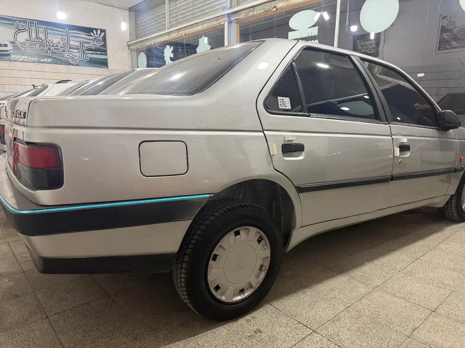 پژو ۴۰۵|خودرو سواری و وانت|الیگودرز, |دیوار