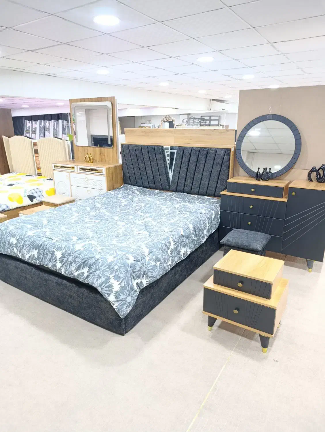 مبل سناتورین|مبلمان خانگی و میز عسلی|بهبهان, |دیوار