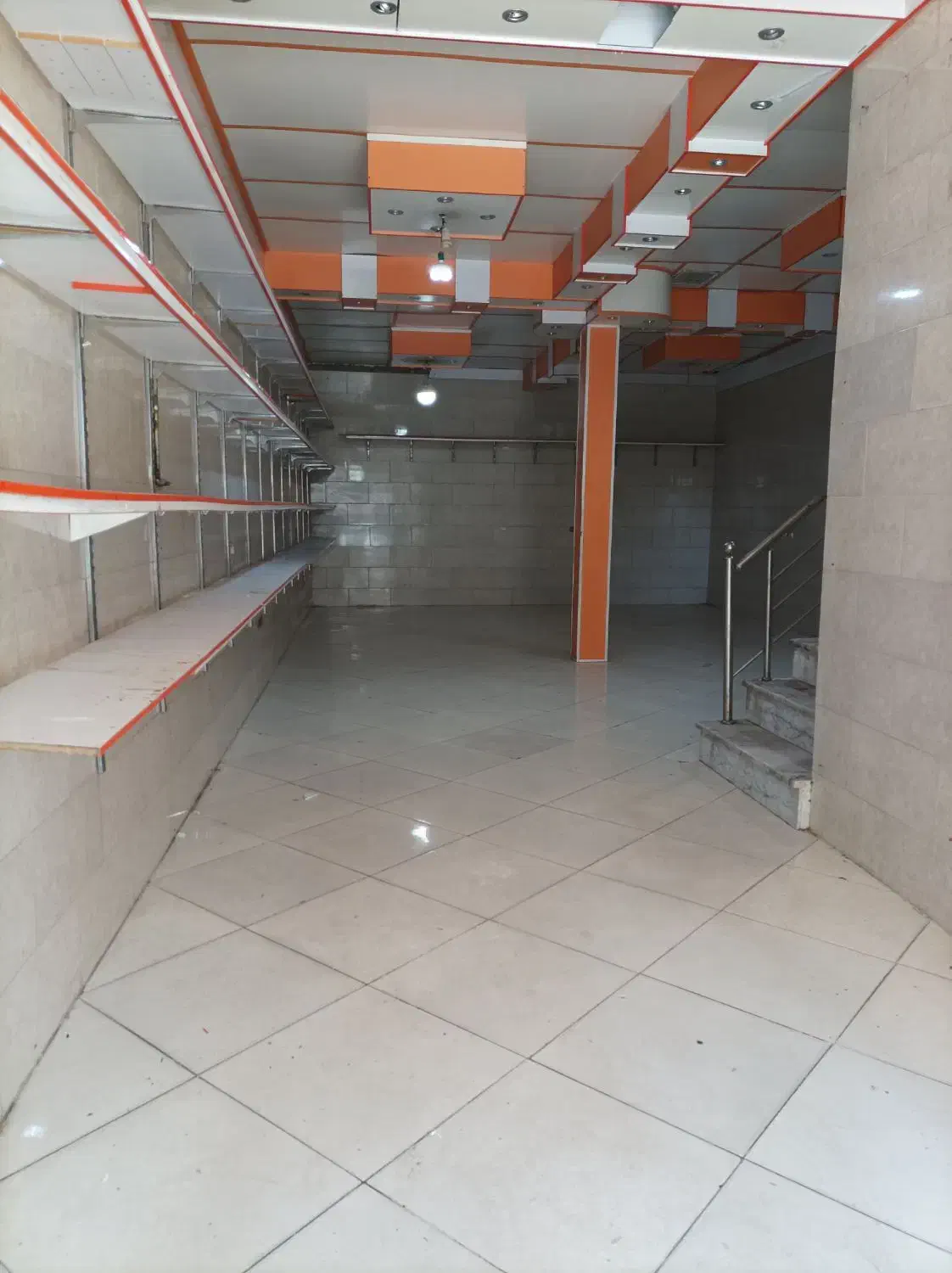 اجاره مغازه تجاری دوبلکس ۹۰متری قزلحصار مهدی آباد|اجارهٔ مغازه و غرفه|چهارباغ, |دیوار