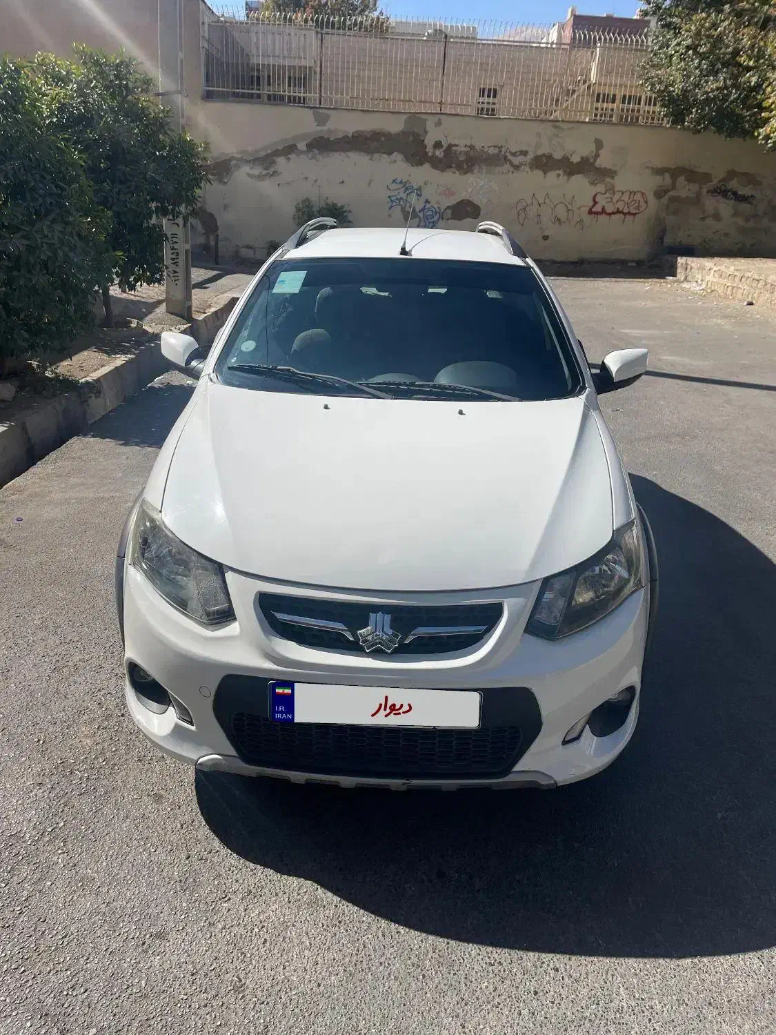 کوئیک سفید ساده|خودرو سواری و وانت|شیراز, معالیآباد|دیوار