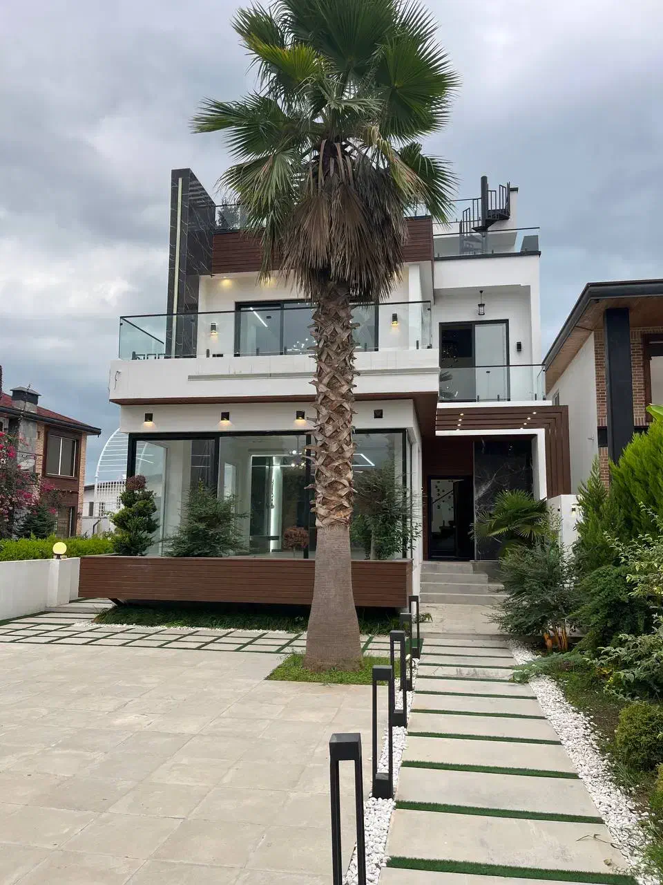 ویلالاکچری سیاهرود۴۵۰متری/باسند۶دانگ استخر داخلی|فروش خانه و ویلا|رویان, |دیوار