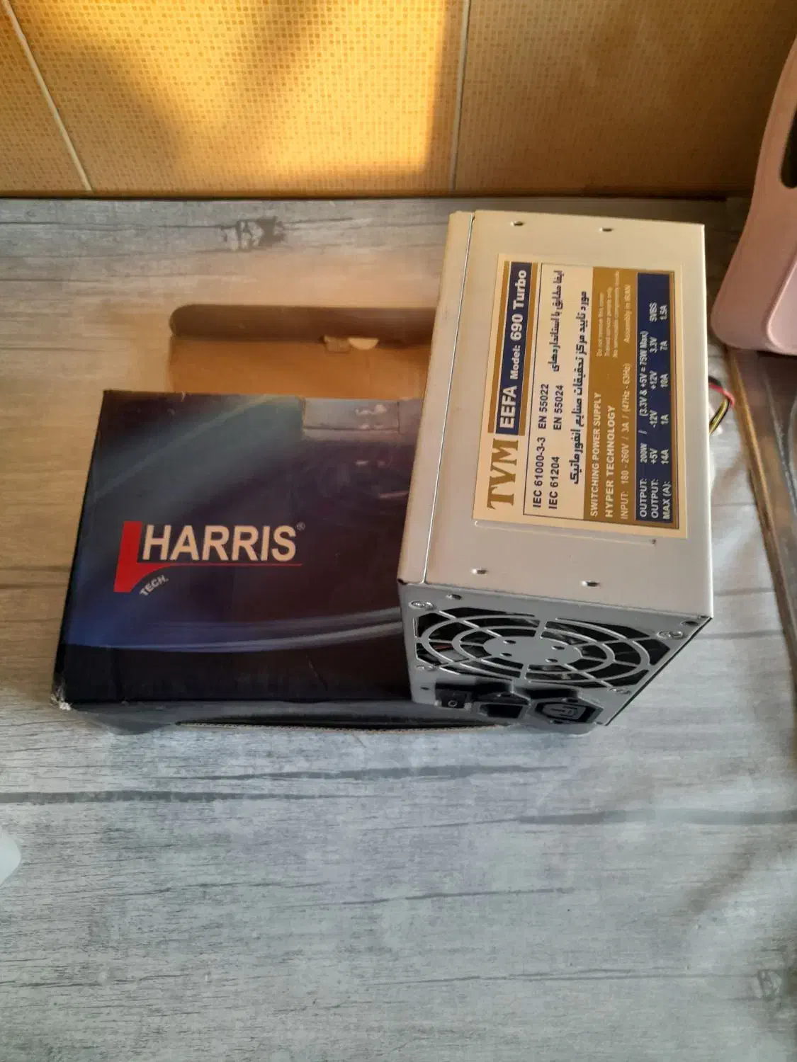 پاور کامپیوتر|قطعات و لوازم جانبی رایانه|بومهن, |دیوار