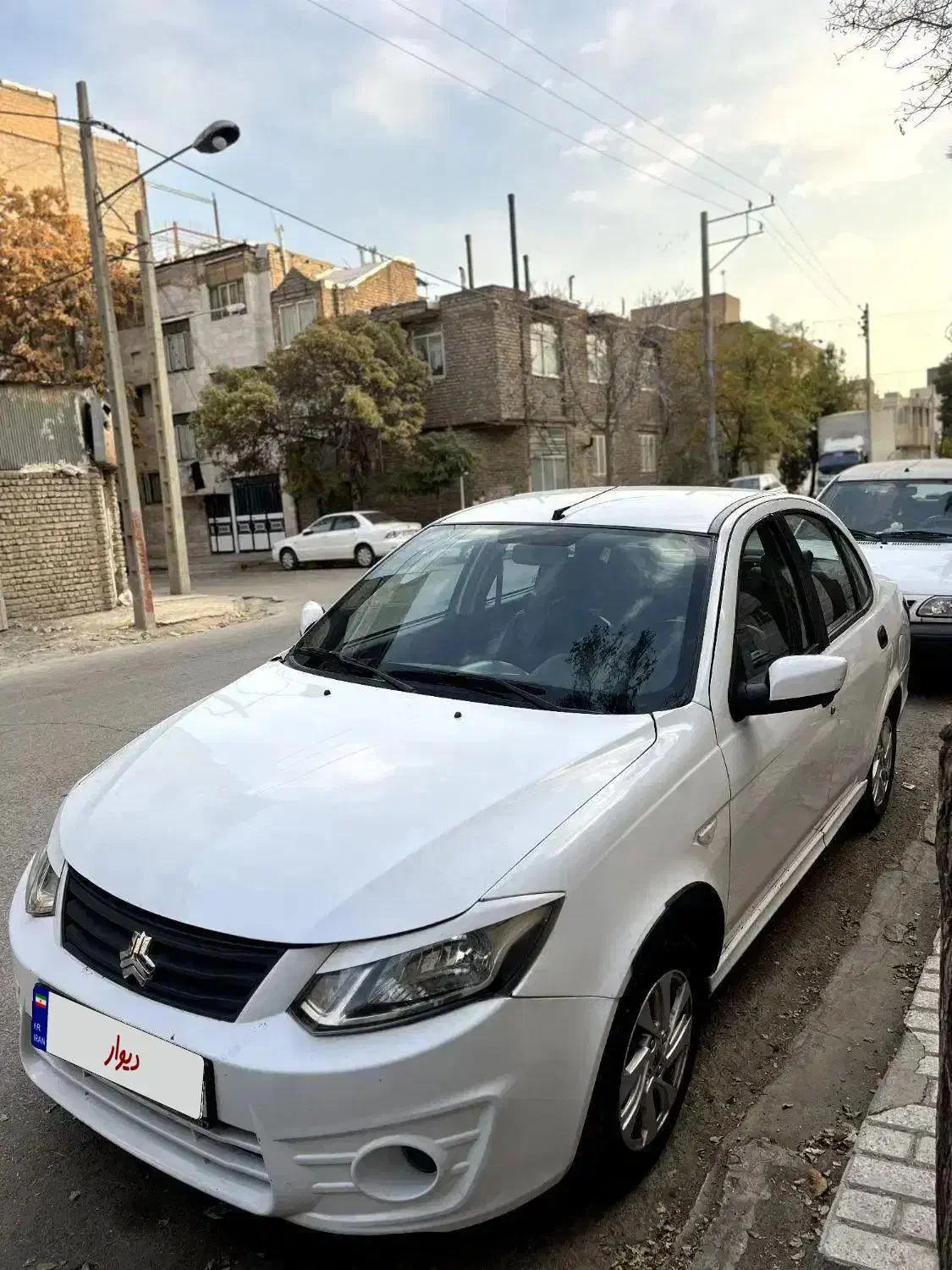 ساینا مدل ۹۶ کم کار|خودرو سواری و وانت|مشهد, نوید|دیوار