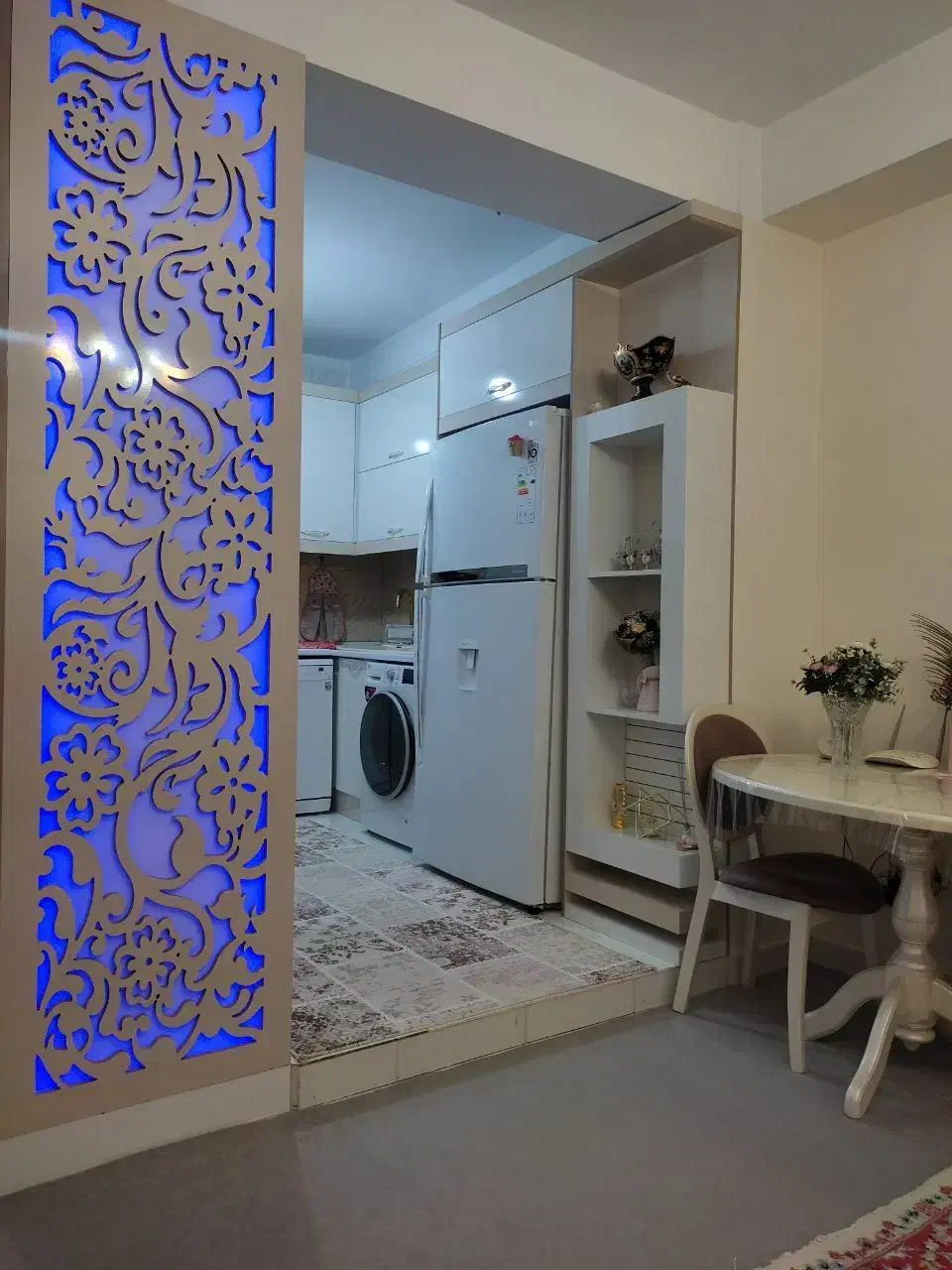 آپارتمان ۷۶ متری اوچمان اندیشه املاک جوادپور|فروش آپارتمان|تبریز, |دیوار