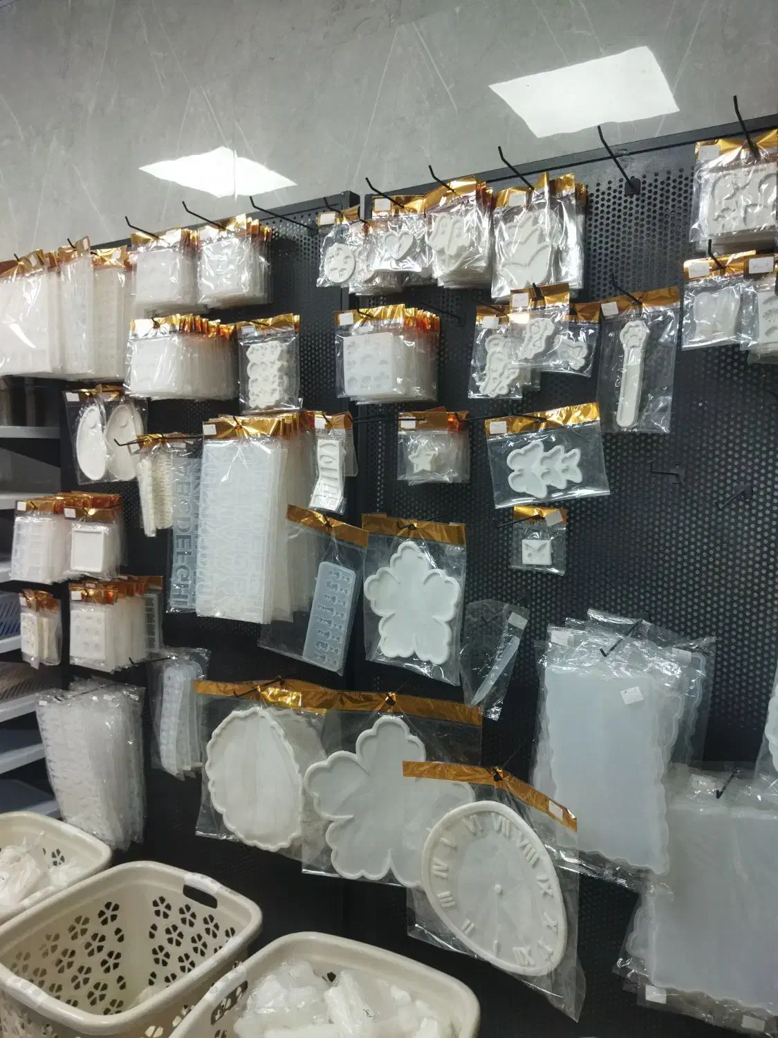 رزین اپوکسی و تمامی لوازم رزین|صنایع دستی و سایر لوازم تزئینی|گلستان (تهران), |دیوار