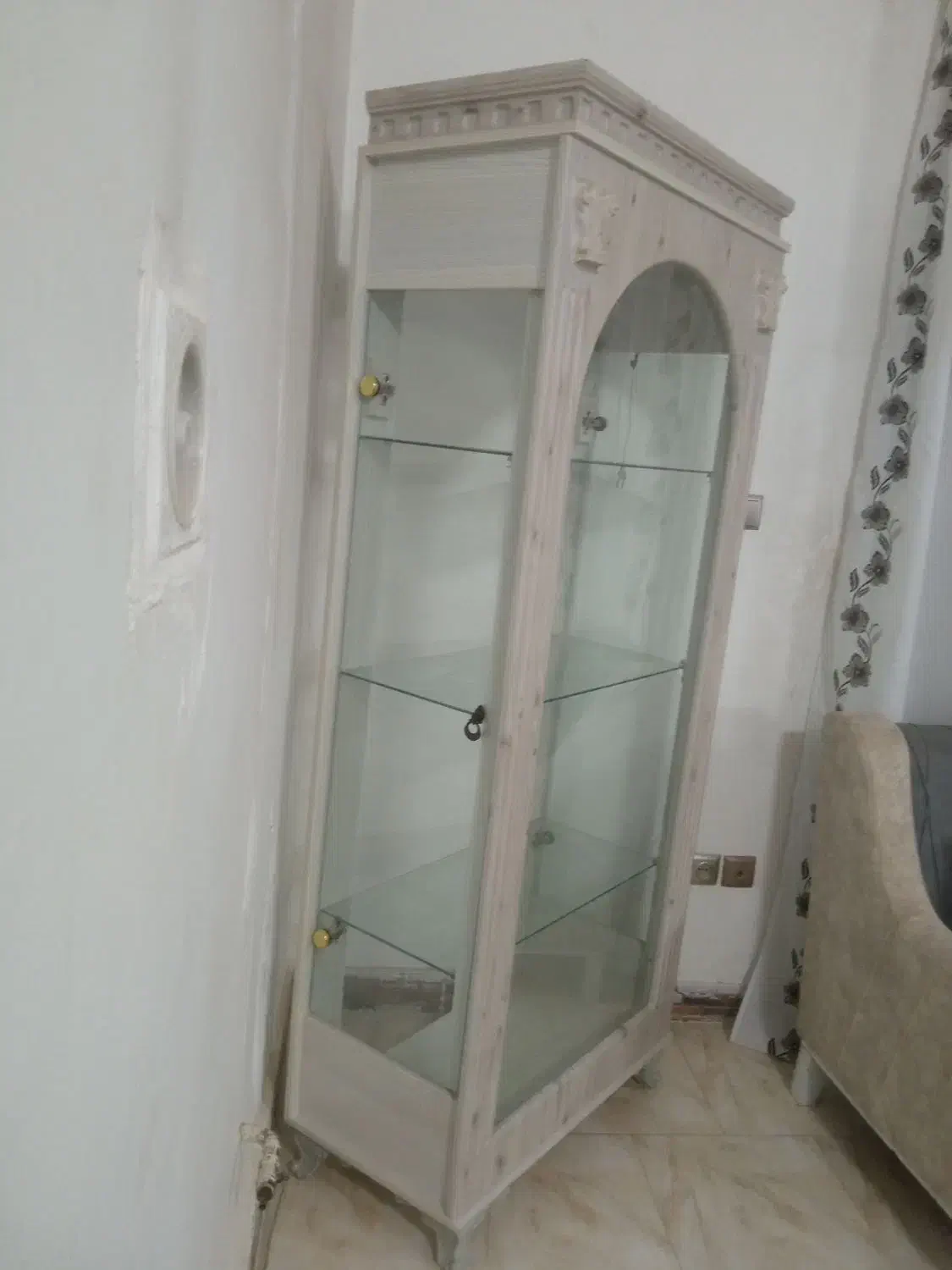 بوفه فروشی|بوفه، ویترین، کنسول|تربت جام, کشتارگاه|دیوار