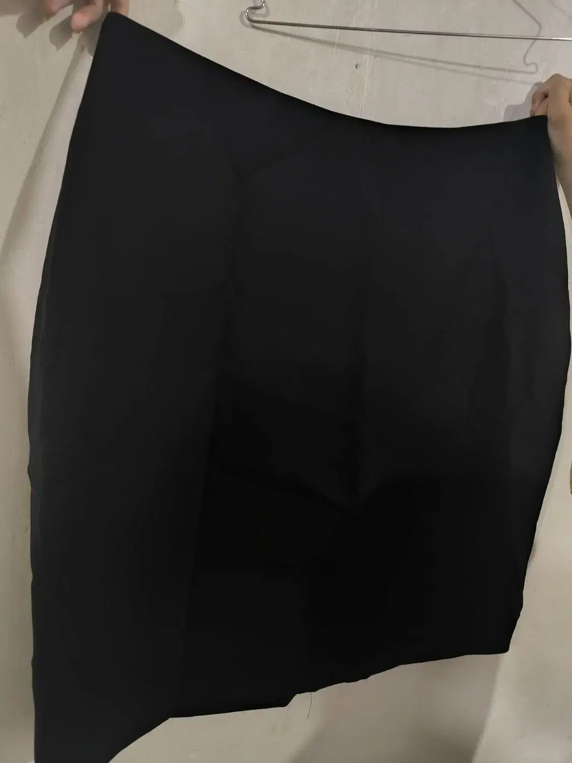 کت و دامن|لباس|قم, شاه ابراهیم|دیوار