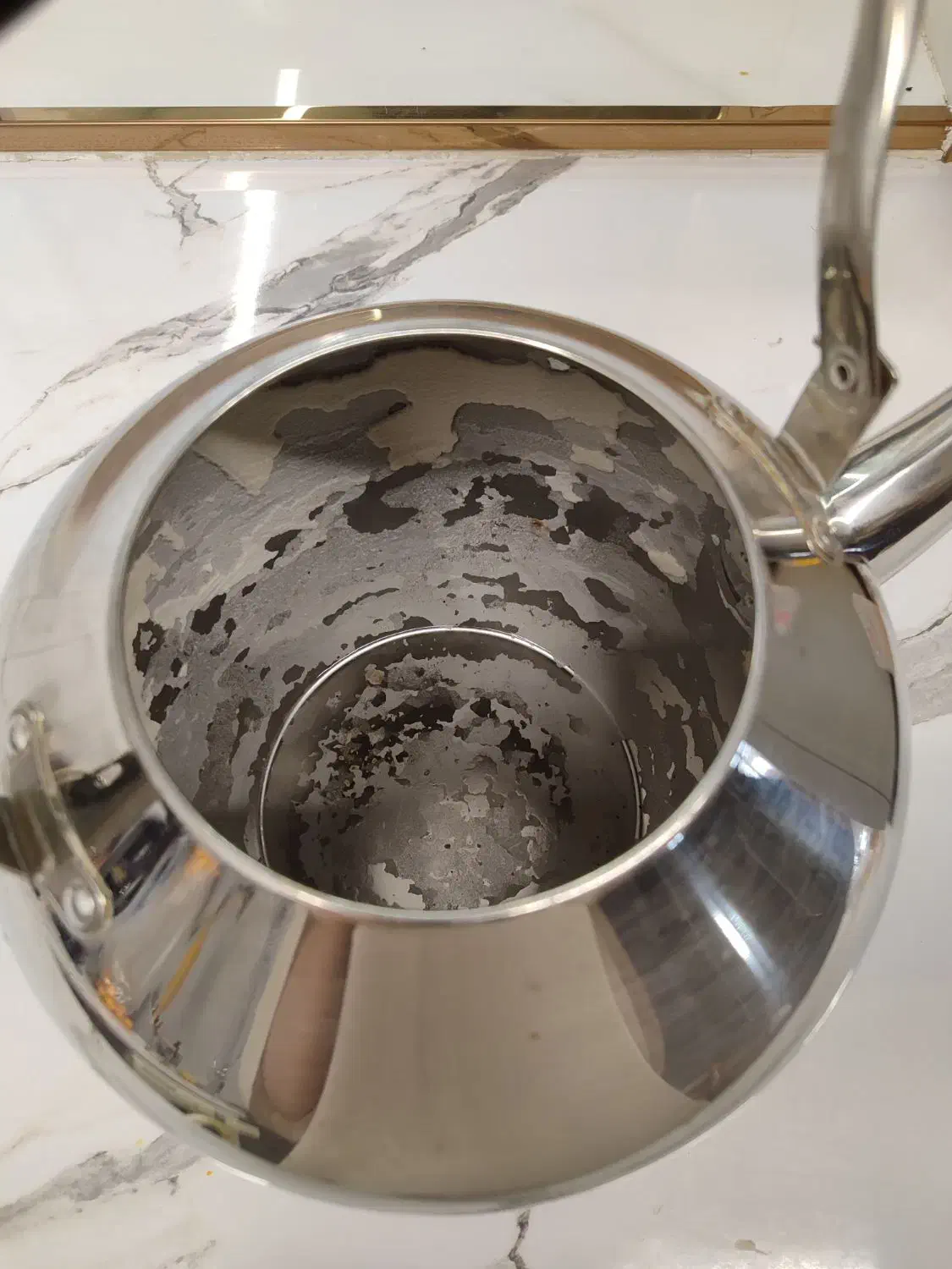 کتری|قوری، کتری، قهوه‌ساز دستی|میانه, |دیوار