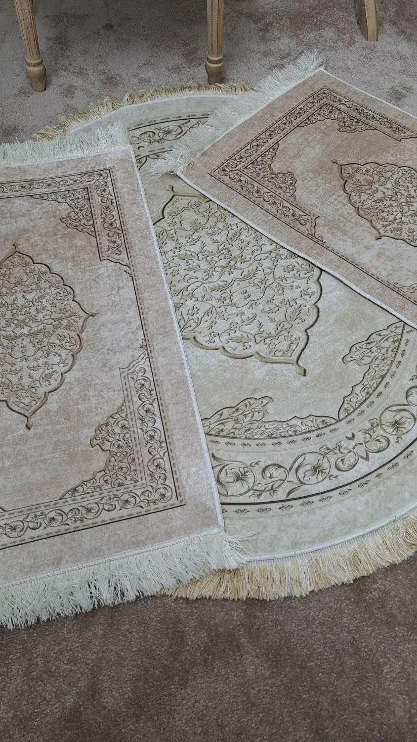 پادری و قالیچه گرد ست|پادری|قم, شهرک سازمان آب|دیوار