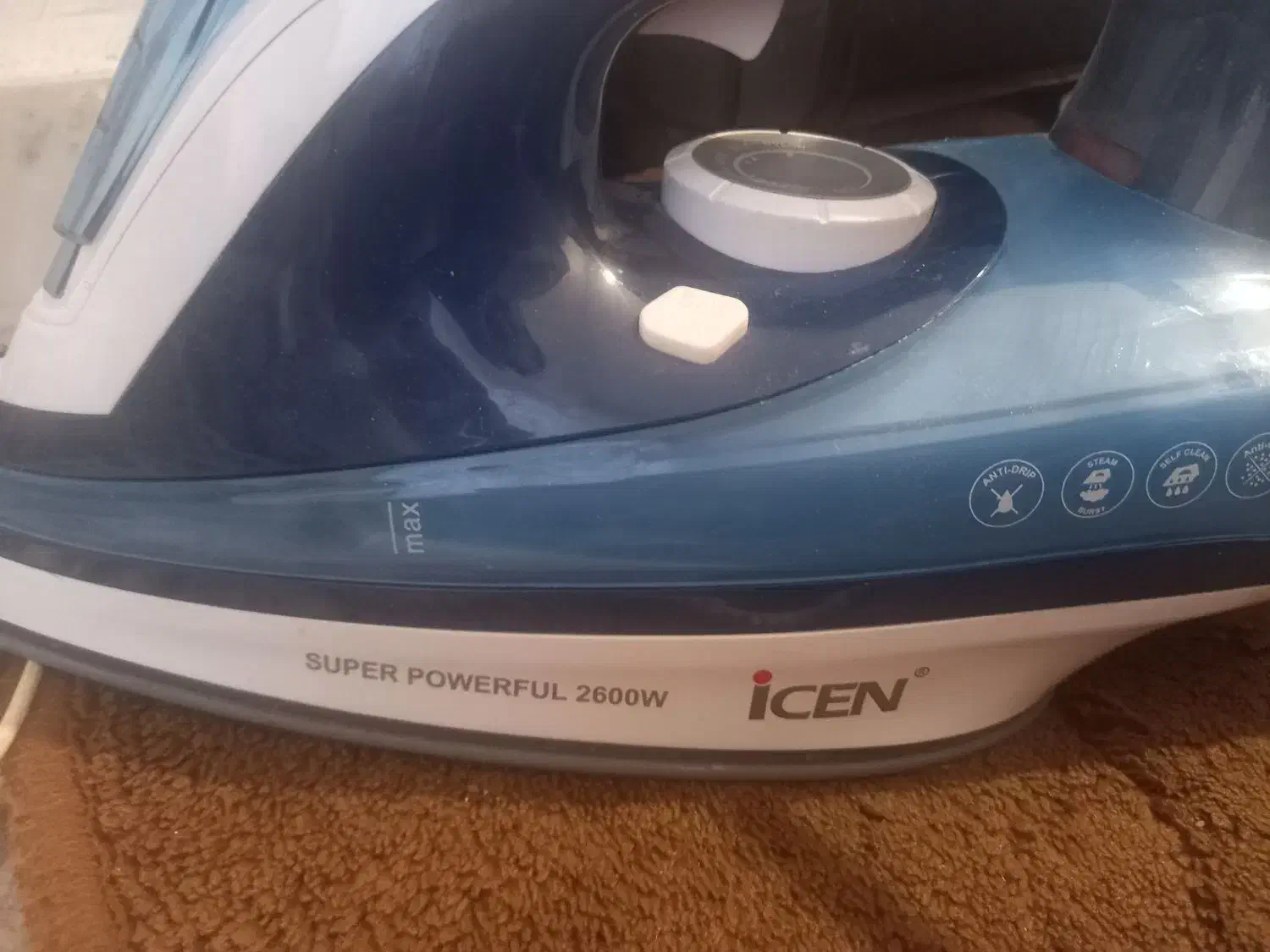 اتو بخار ایسن ۱۶۰۰ وات. پر قدرت. سالم|اتو و لوازم اتو|کرمانشاه, |دیوار