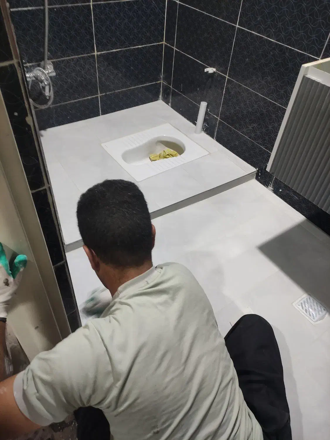 تشخیص ترکیدگی لوله آب با دستگاه فوجی دقیق نقطه زن|خدمات پیشه و مهارت|ایلام, |دیوار