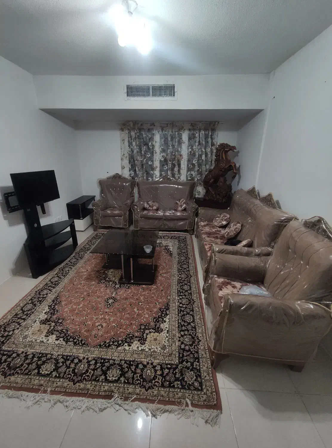 سوئیت روزانه|اجارهٔ کوتاهمدت آپارتمان و سوئیت|پرند, فاز ۶|دیوار