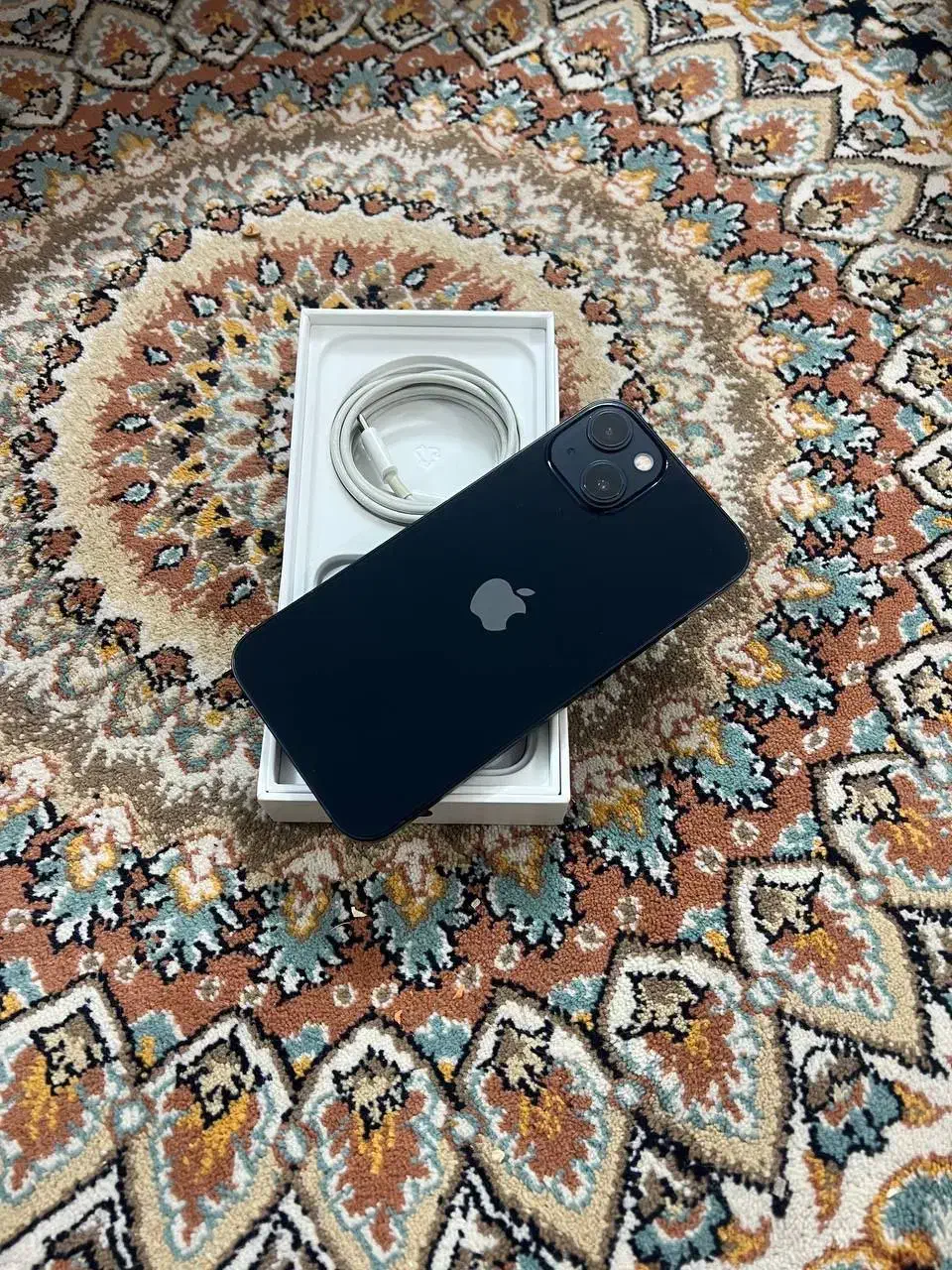 آیفون13نرمال Zaraلاکاغذی مشابه آکبند خشک|موبایل|مشهد, هفده شهریور|دیوار