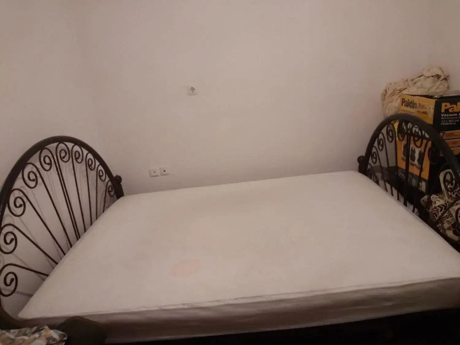 تخت و خوشخواب|تشک تختخواب|بیرجند, |دیوار