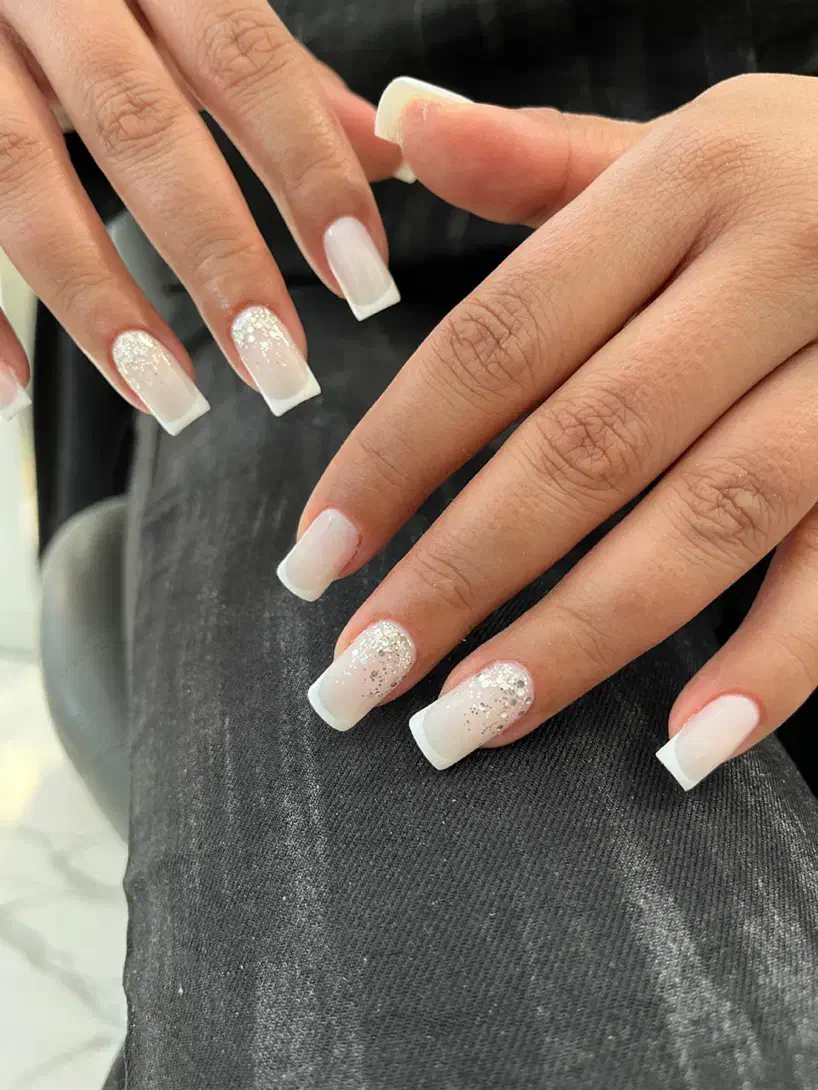 کاشت ناخن ترمیم ناخن|خدمات آرایشگری و زیبایی|پردیس, فاز ۱|دیوار