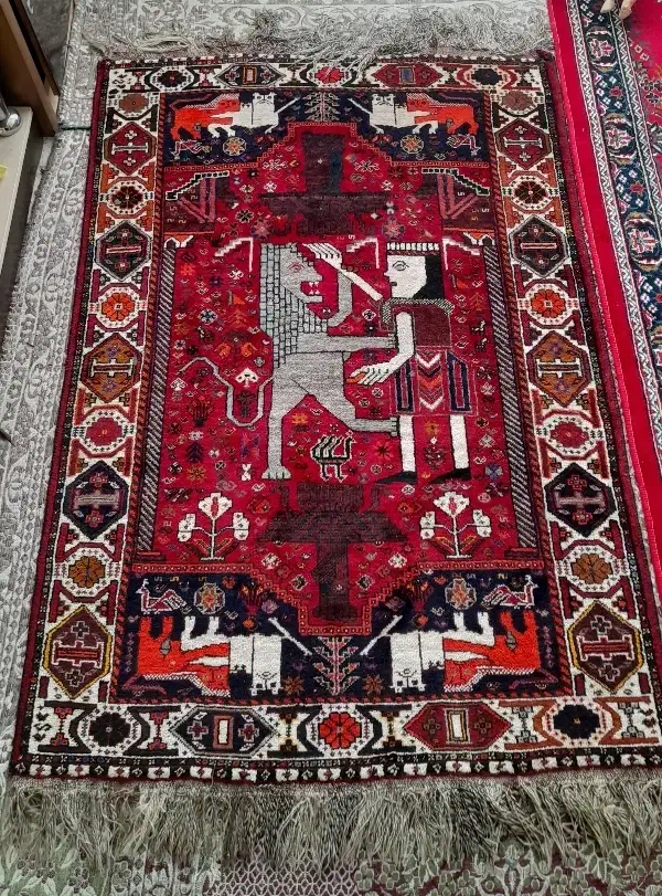 قالیچه دست بافت|فرش|مرودشت, ژیان|دیوار