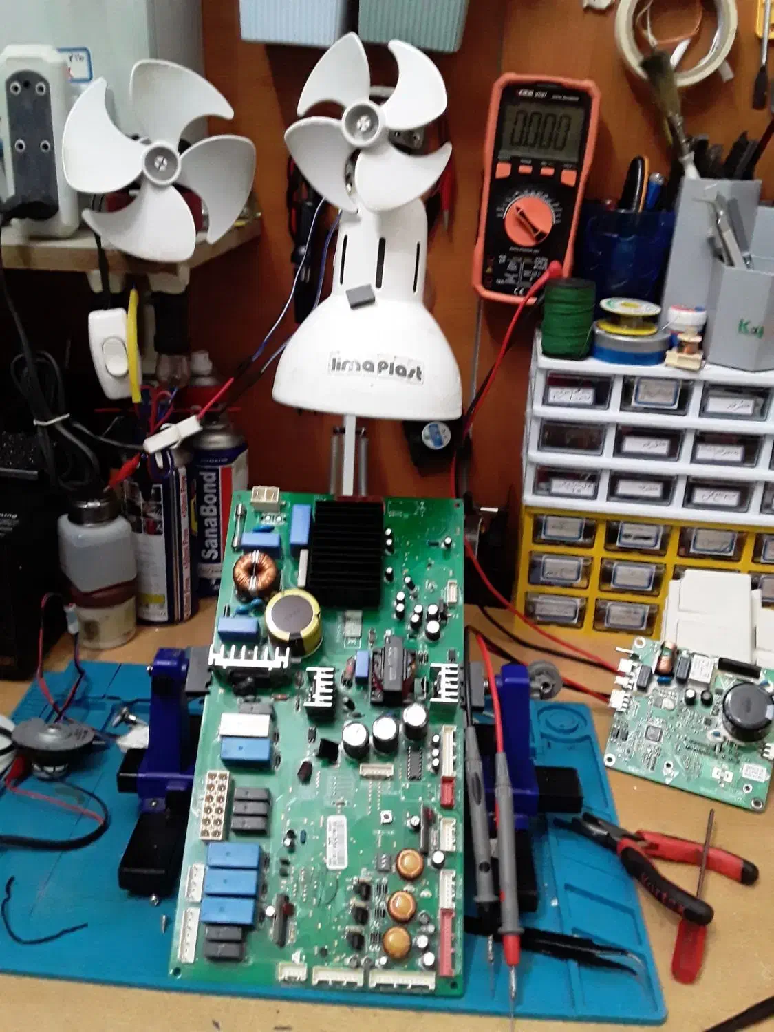 تعمیروسرویس تخصصی انواع لوازم برقی خانگی.|خدمات پیشه و مهارت|ساوه, |دیوار