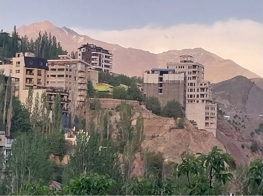 طبیعت گردی|کوهنوردی و کمپینگ|فشم, |دیوار